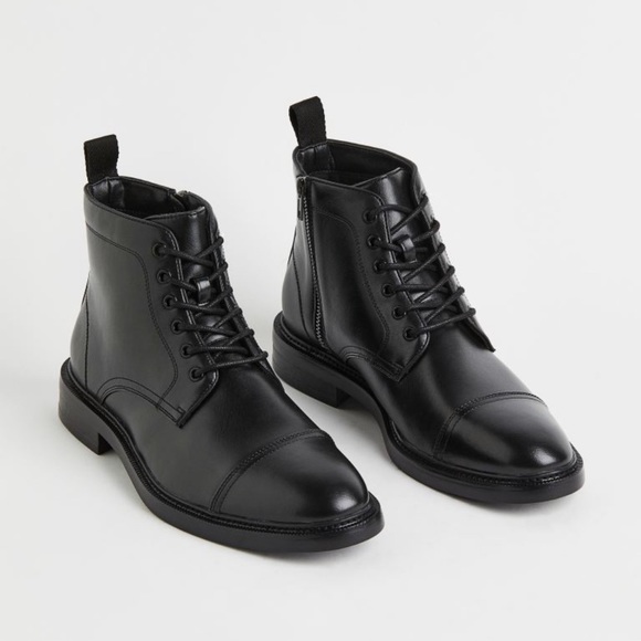Hm lace up boots black